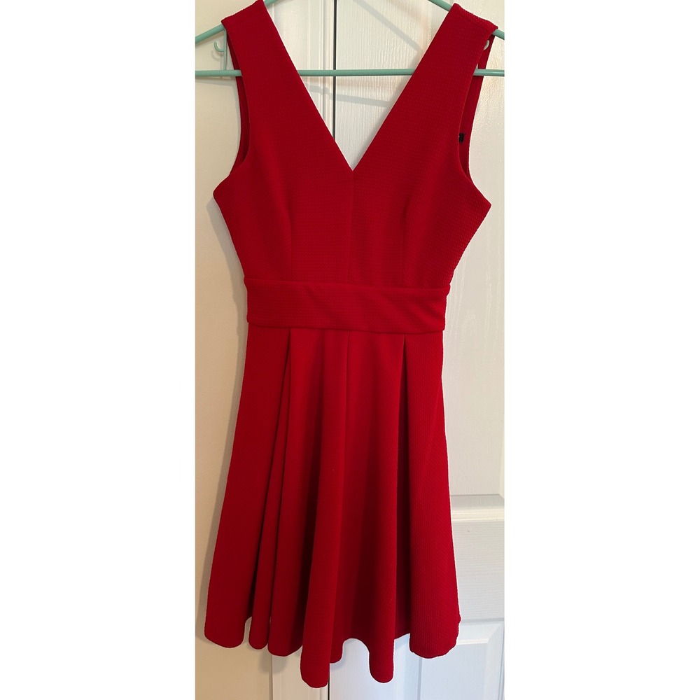 Haute Monde Red Textured V-Neck Open Back Skater‎ Dress HMD50068 Womens Small